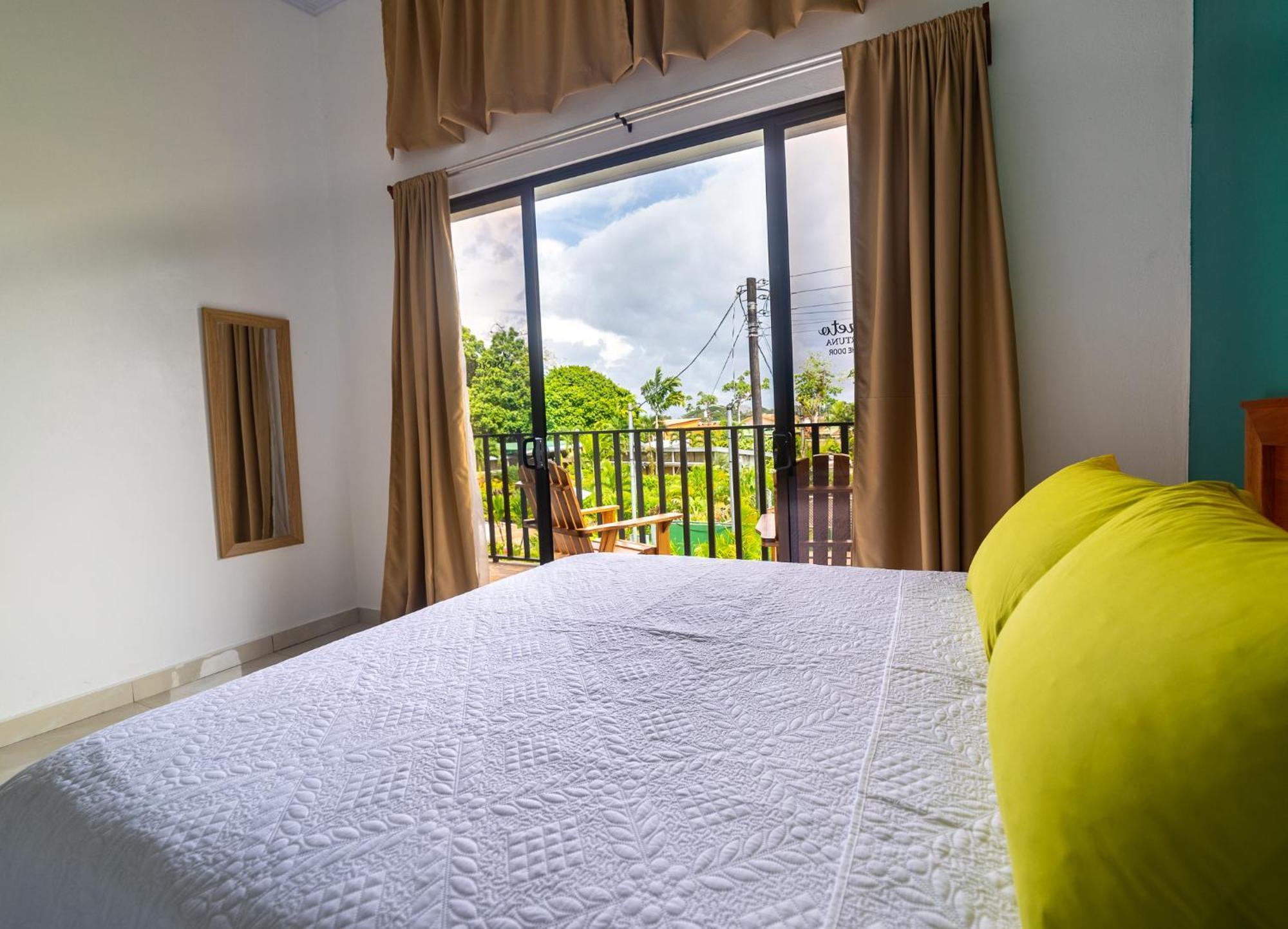 Secreto Hotel 3*